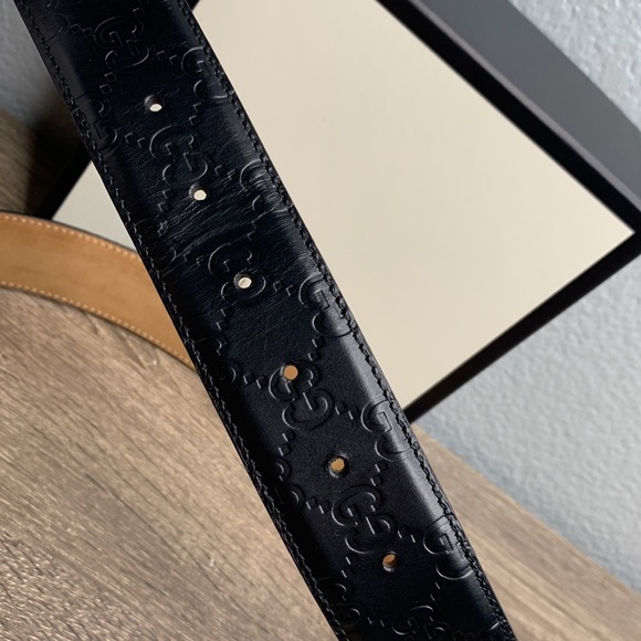 Gucci signature leather belt comes with box - Picture 5 of 6